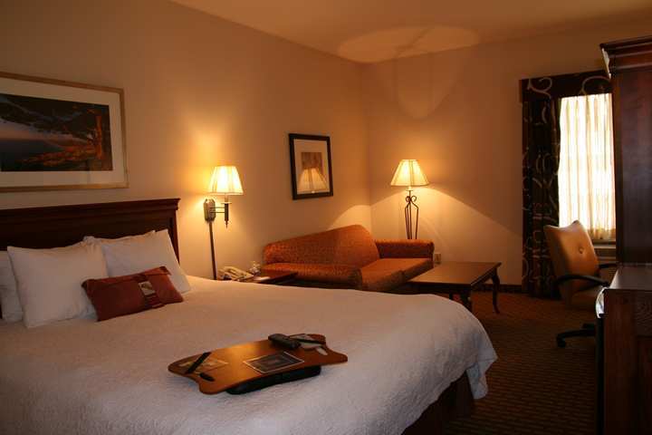 Hampton Inn San Francisco - Daly City Oda fotoğraf